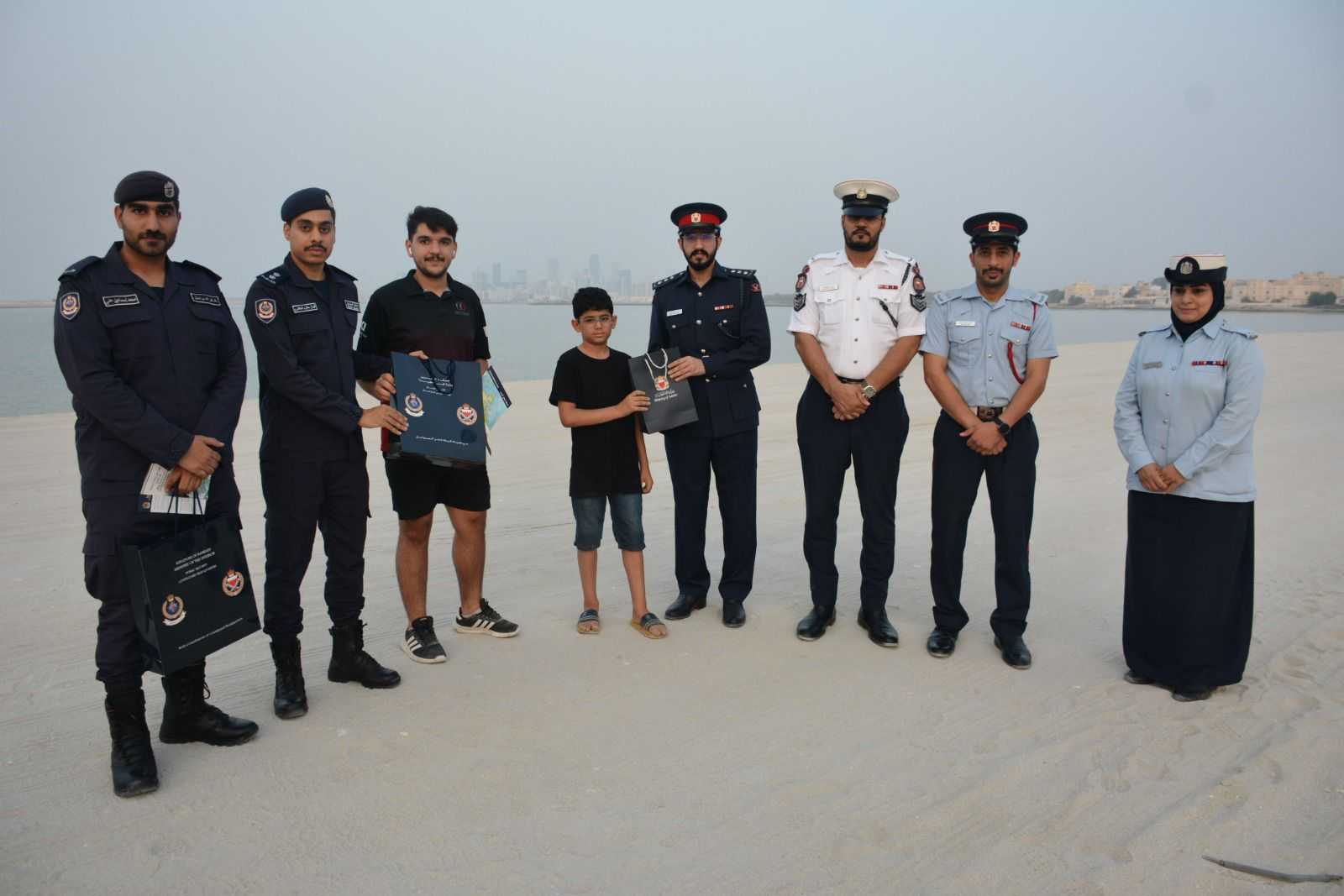 مديرية شرطة العاصمة تنظم حملة توعوية لمرتادي السواحل بالتعاون مع قيادة خفر السواحل<